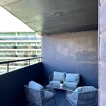 Cozy Center With Desk - Steps To Old Town Apartman *