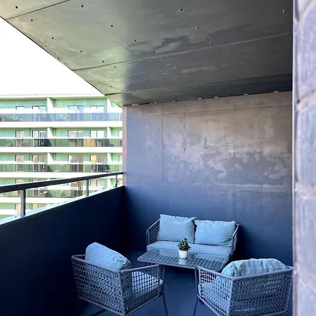 Cozy Center With Desk - Steps To Old Town شقة *