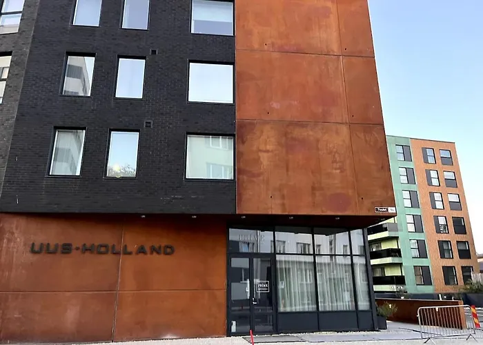 Apartament Cozy Center With Desk - Steps To Old Town Tallin